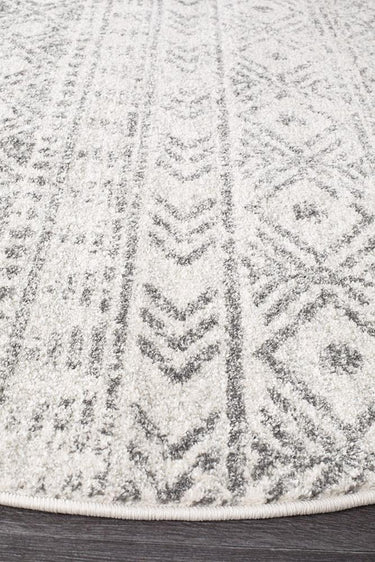 Adair Bohemian White & Grey Rustic Round Rug